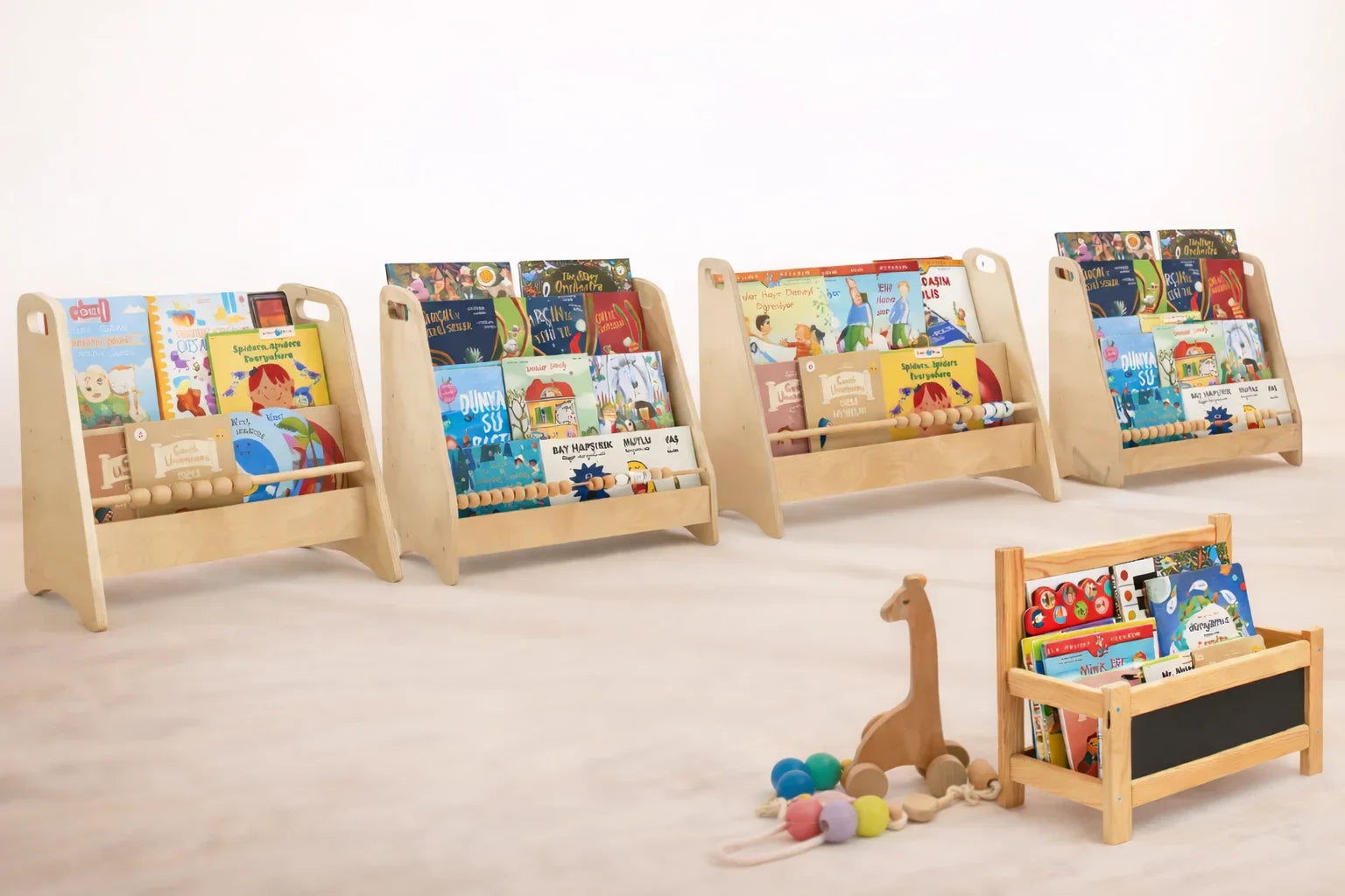 Montessori Kitaplıkları