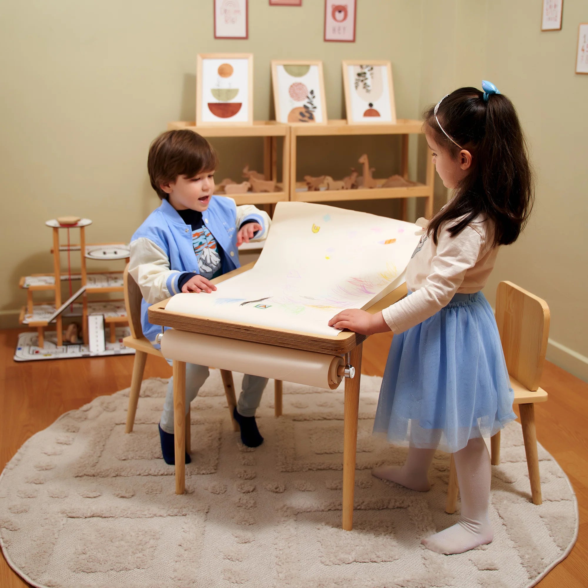 Montessori Ahşap Aktivite Masası – Huş Ağacı