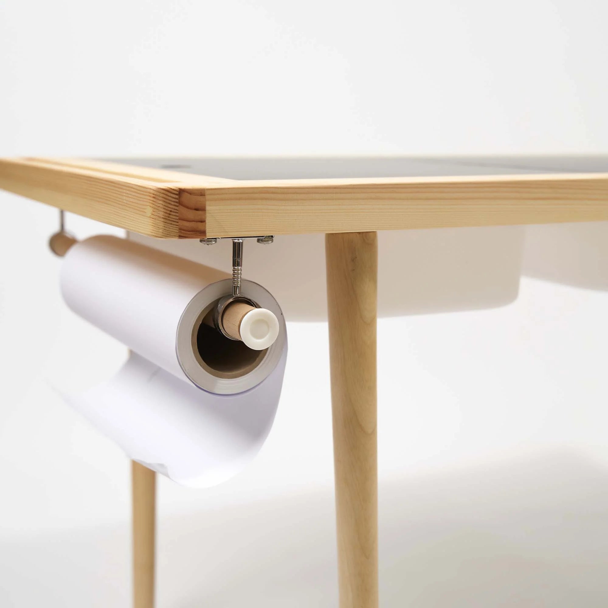 Montessori Ahşap Aktivite Masası – Çam Ağacı