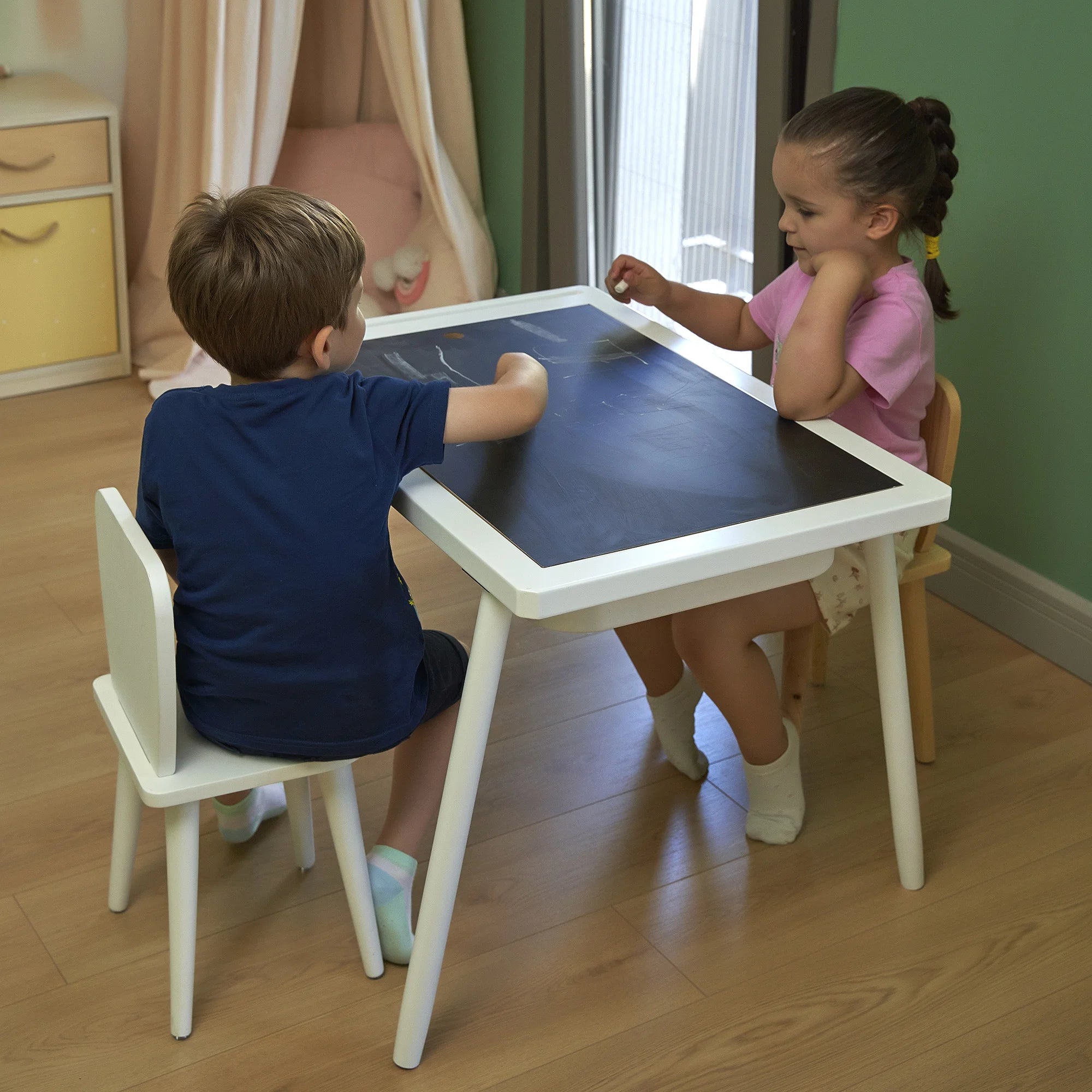 Montessori Ahşap Aktivite Masası – MDF Ahşap