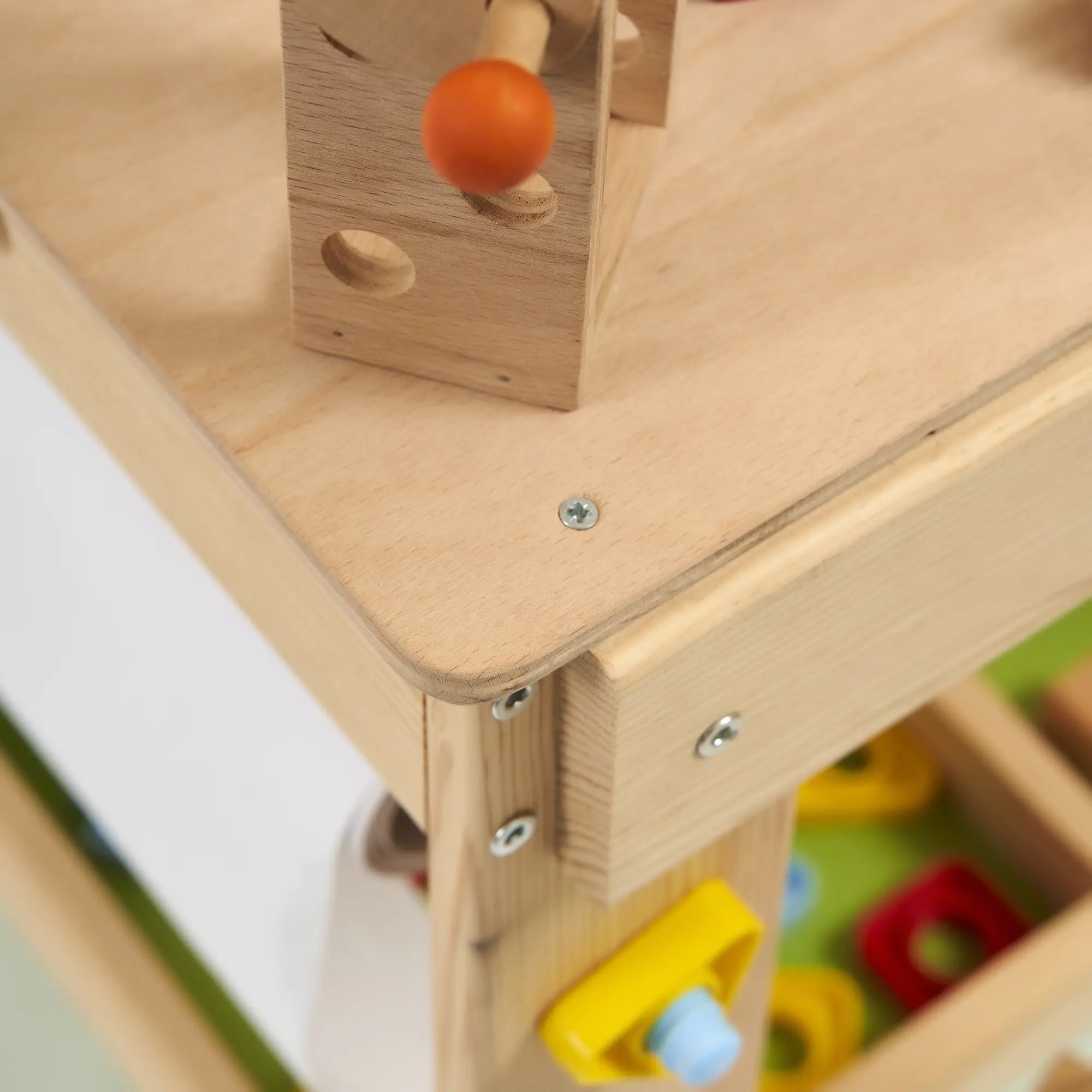 Montessori Ahşap Tamir ve Proje Masası