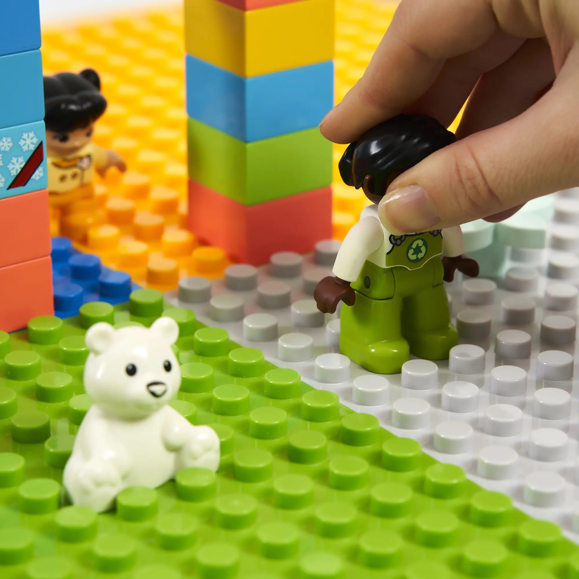 Kapaklı Montessori Aktivite Masası (Çam) – Duplo