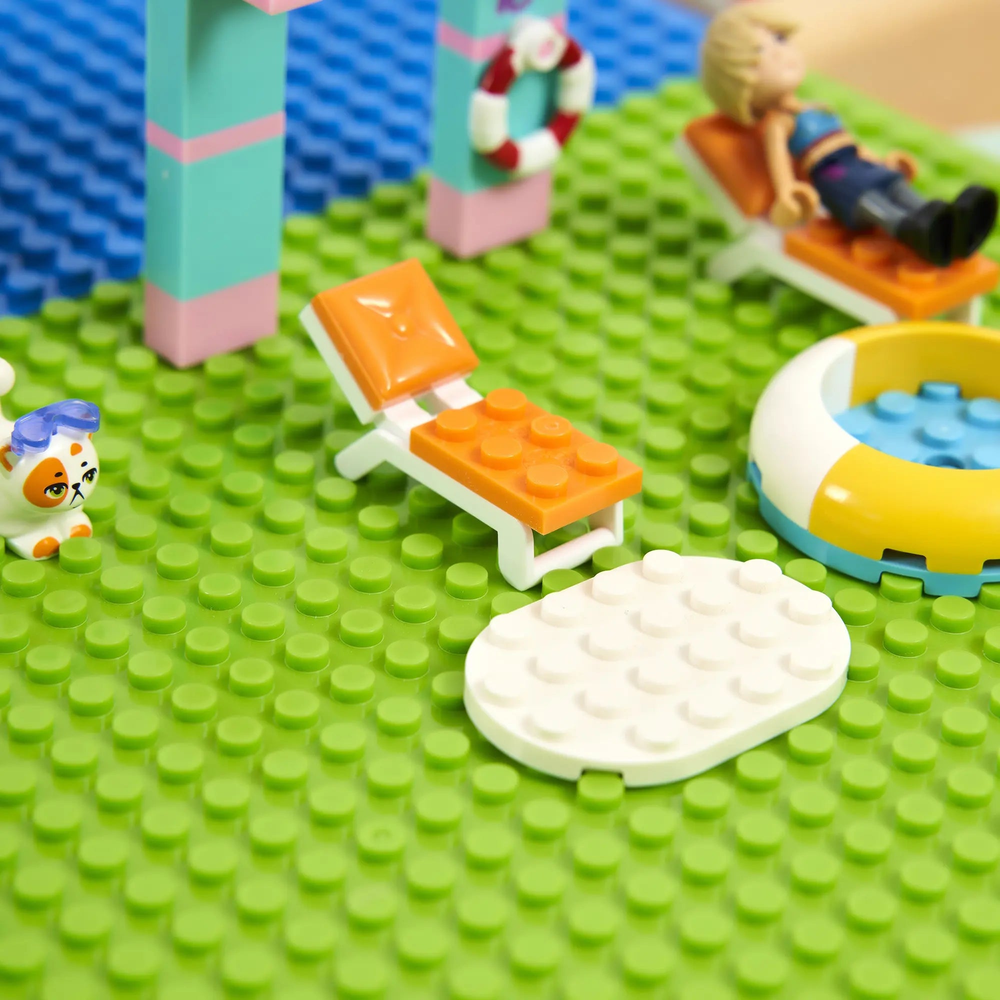 Kapaklı Montessori İnşa ve Proje Masası (Çam) – Klasik Blok Uyumlu