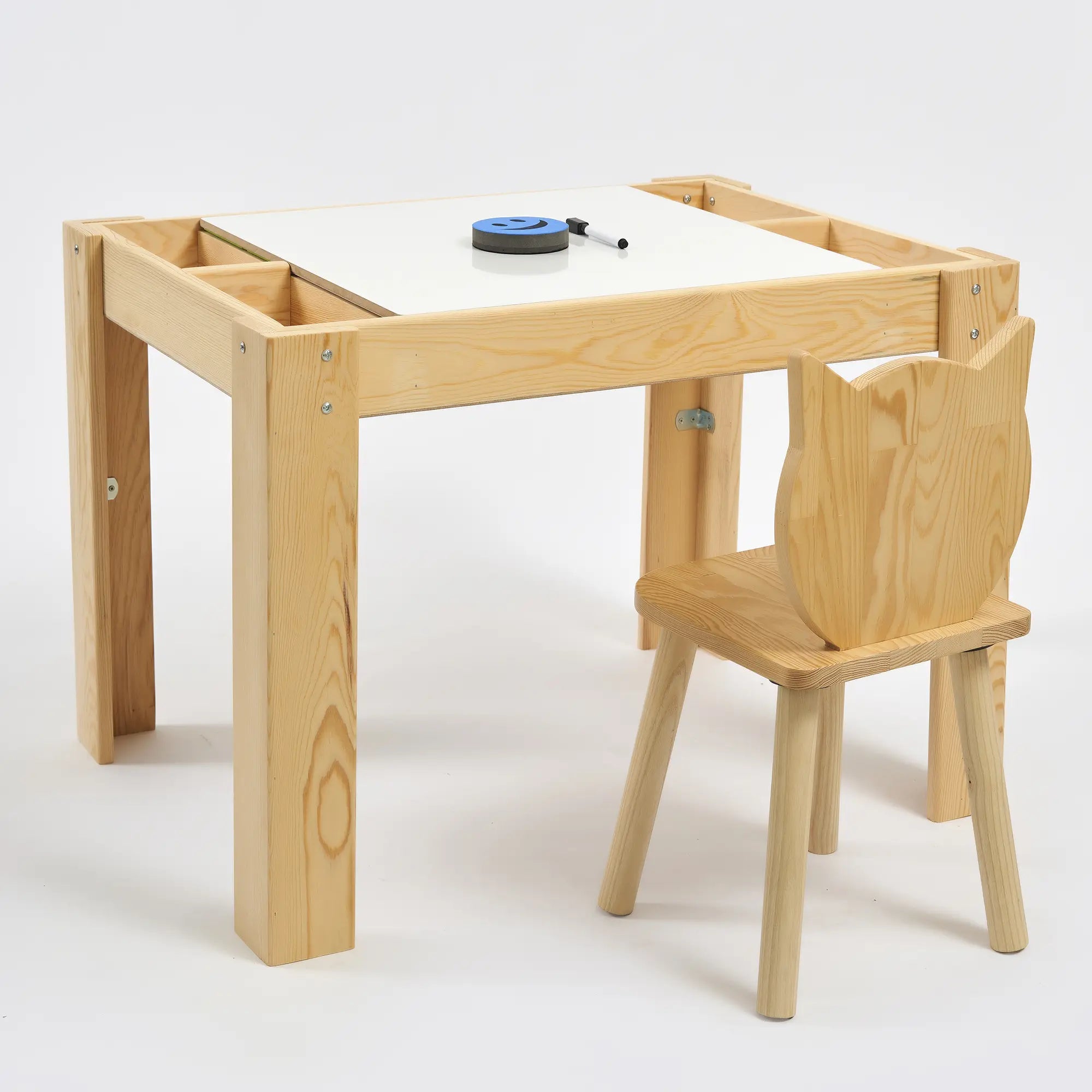 Kapaklı Montessori Aktivite Masası (Çam) – Duplo