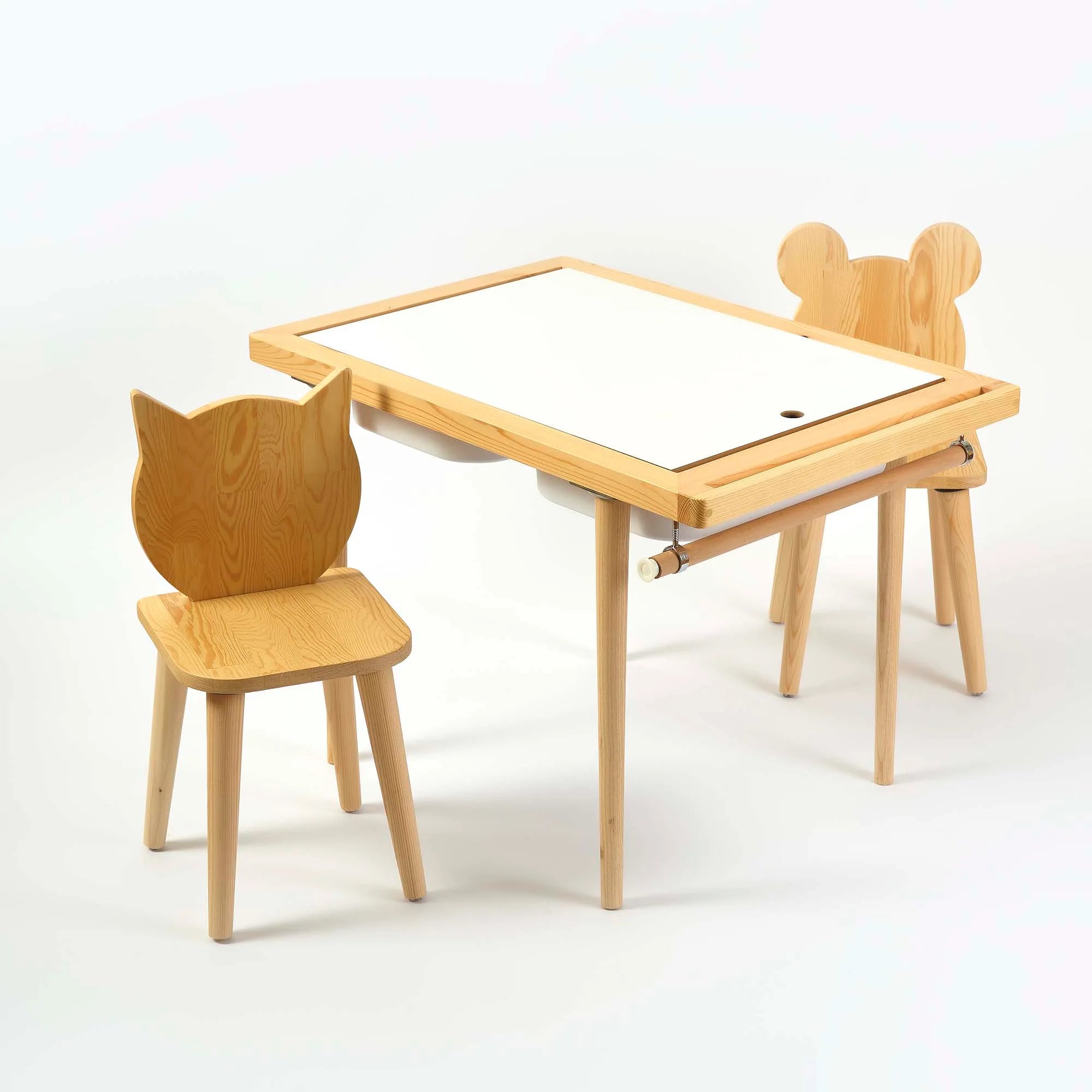 Montessori Ahşap Aktivite Masası – Çam Ağacı