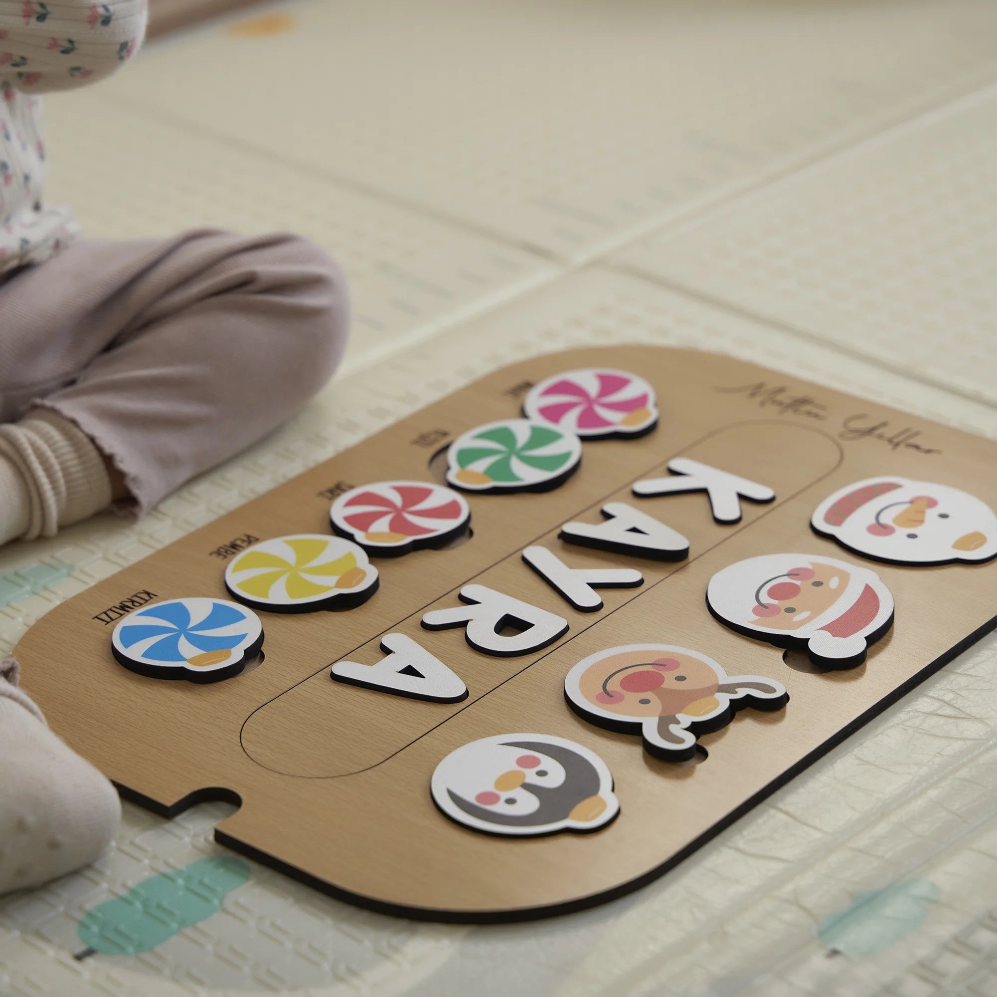 Yeni Yıl Ağacı Süslemeli Puzzle (Mdf)