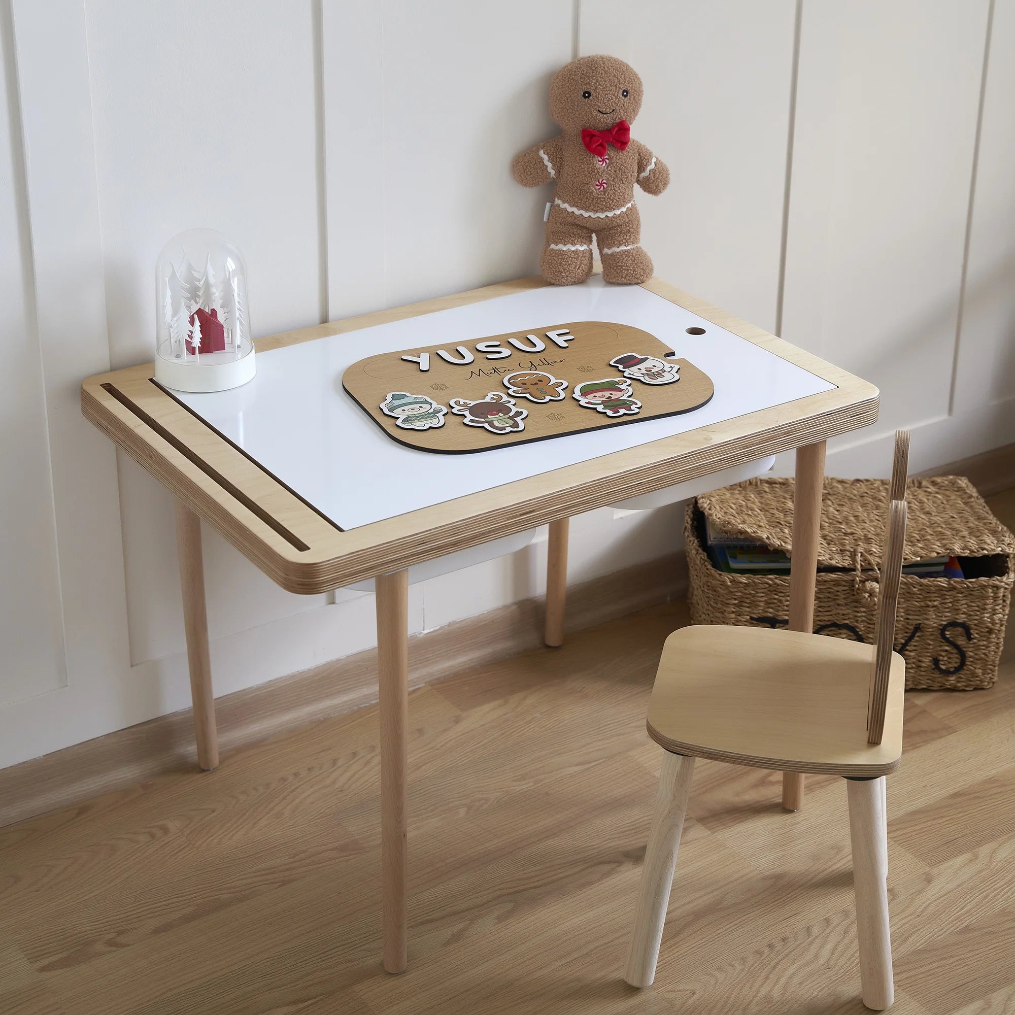 Yeni Yıl Karakterleri Puzzle (Mdf)