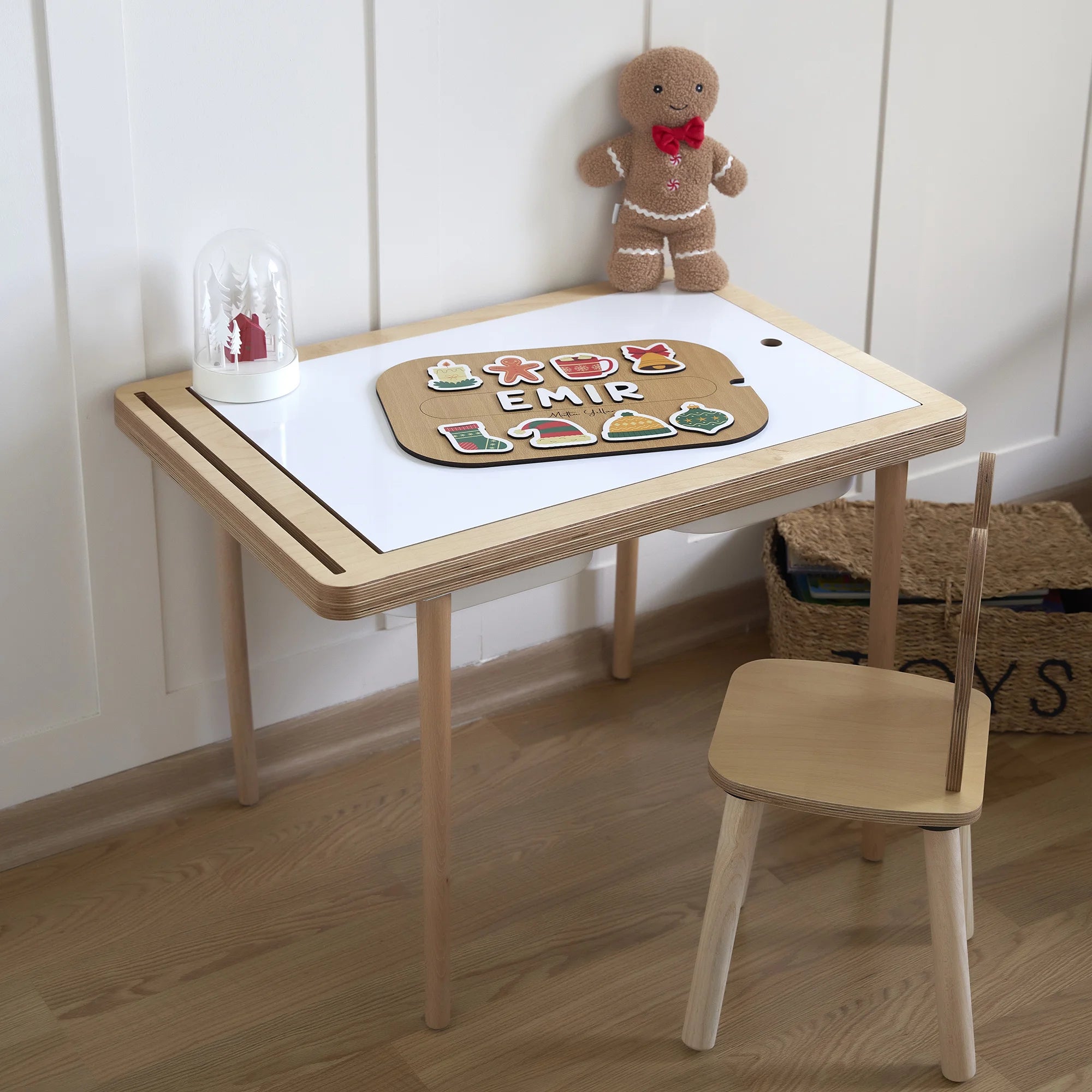 Sıcak Bir Yeni Yıl Puzzle (Mdf)