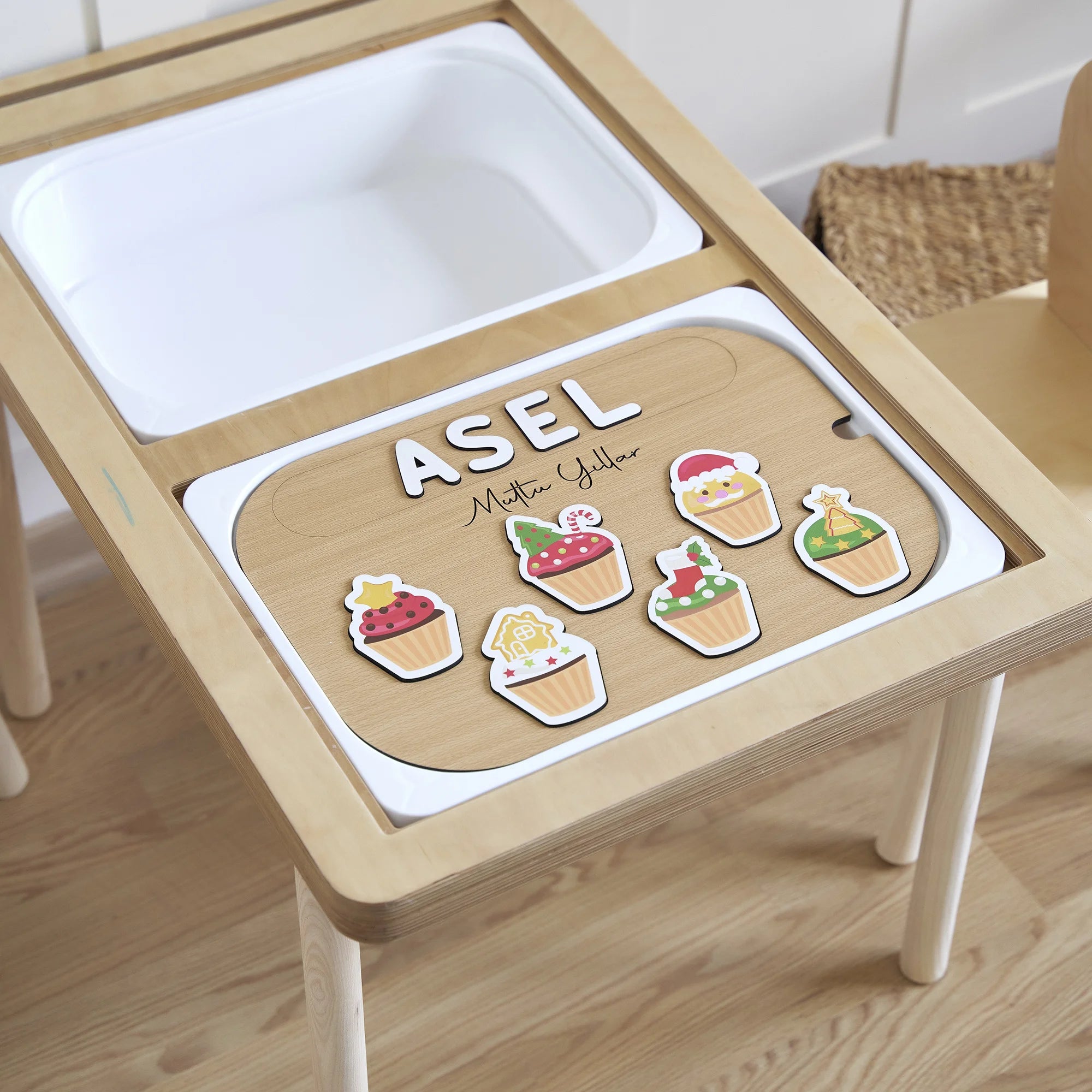 Kapkek Desenli Yeni Yıl Puzzle (Mdf)